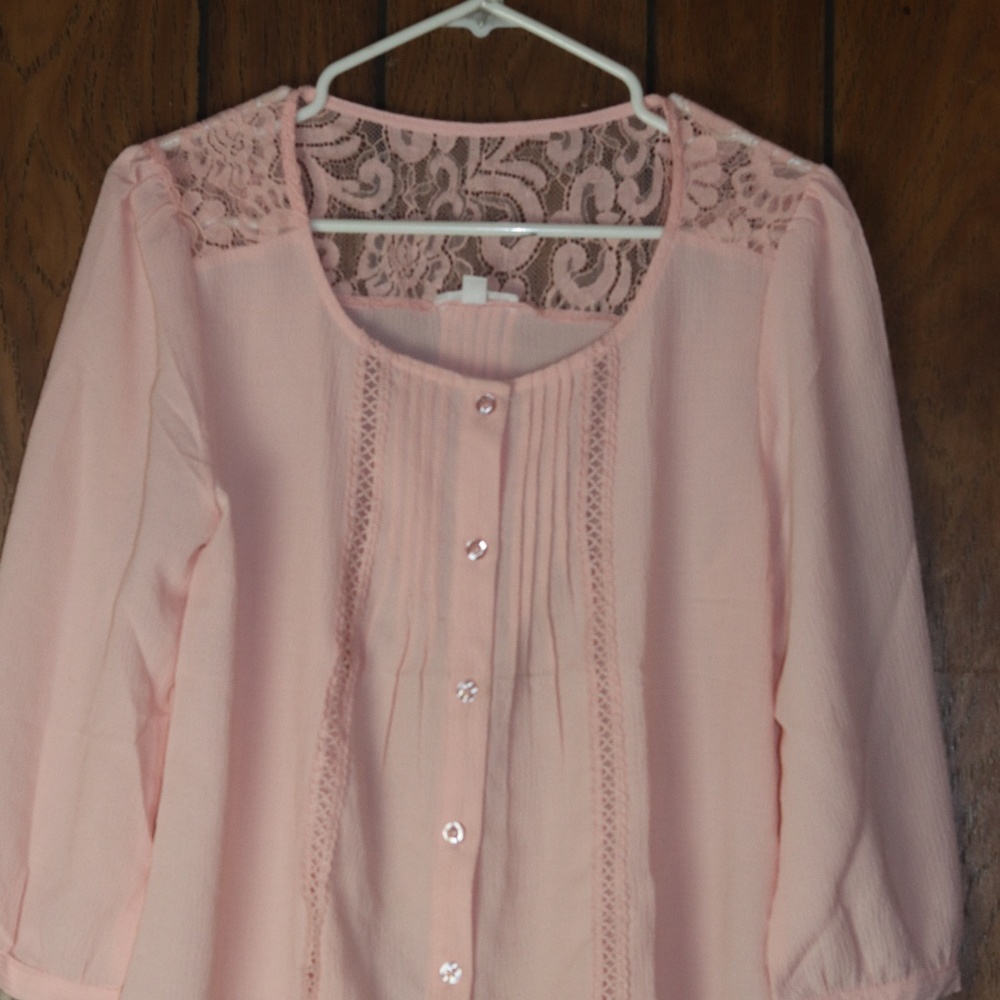 Lace top